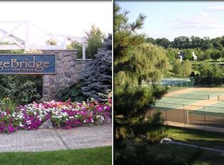 127 Ridge Dr, Montville, NJ 07045