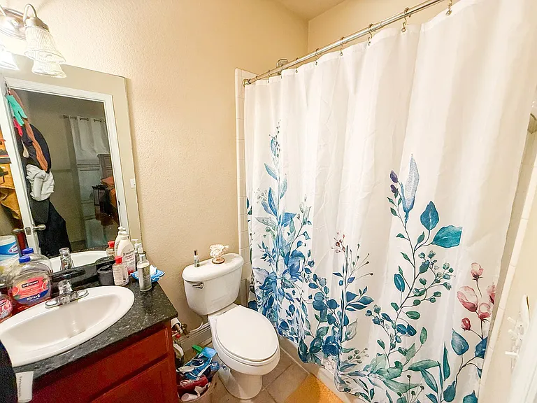 2946 SW 35th Pl #41 — Photo 13