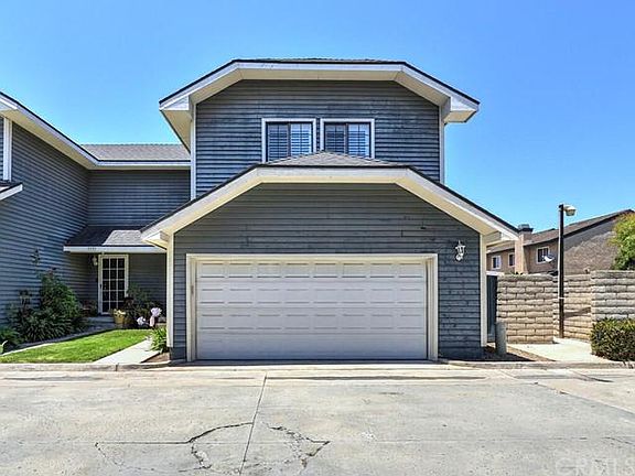 3rd image of 5557 Crescent Ave #1