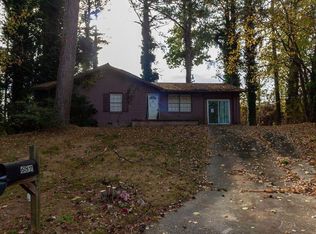 687 Utoy Ct, Jonesboro, GA 30238