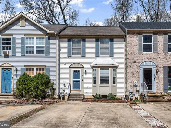 141 Cypress Dr, Newark, DE 19713