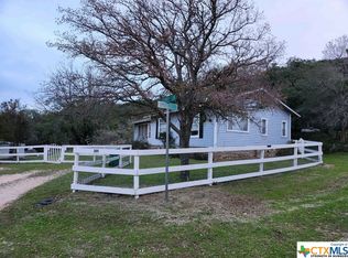 201 Berry Ln, Burnet, TX 78611