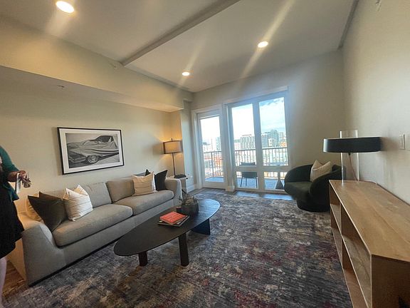 2nd image of 2220 Market St #121