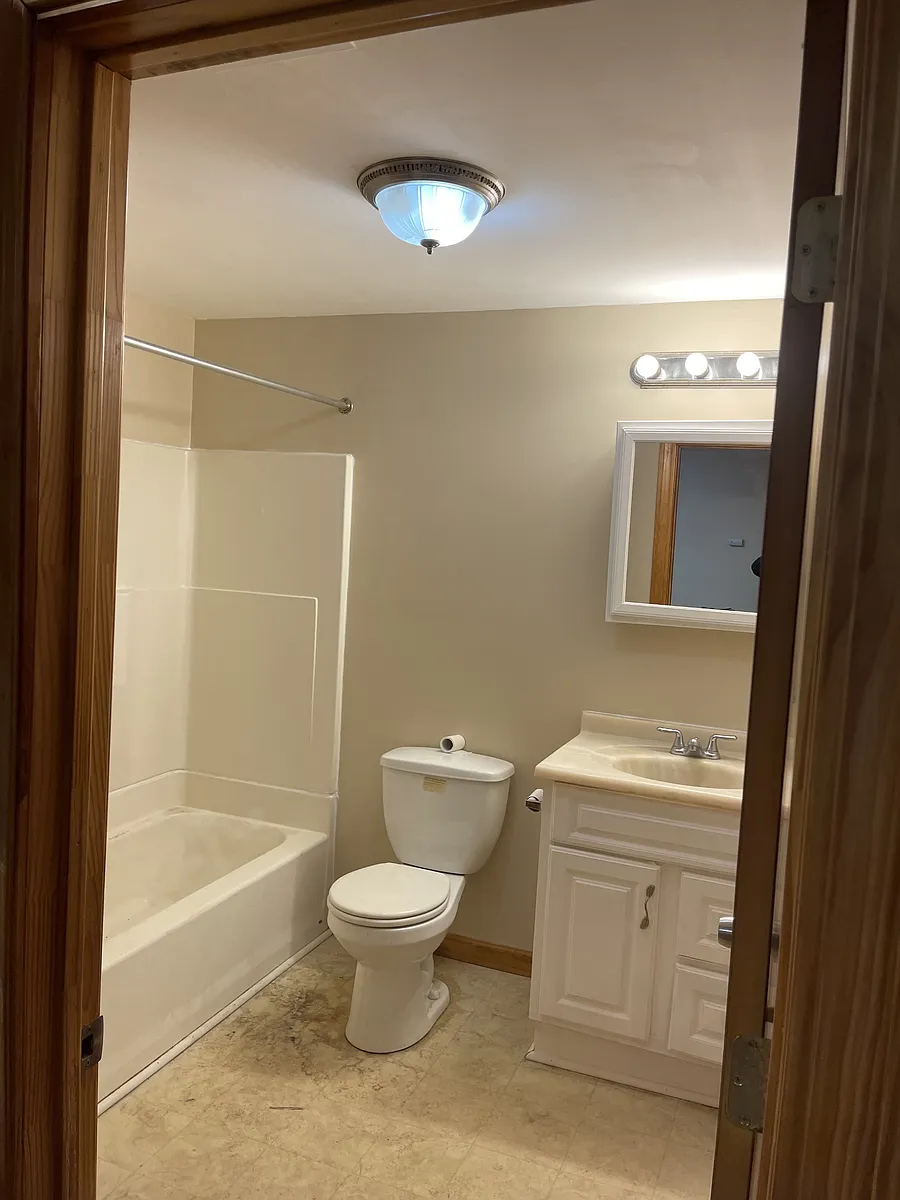 Building Photo - 24 Holyoke St #4B