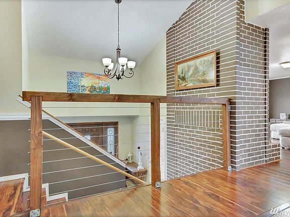 4th image of 11017 42nd Street Ct E