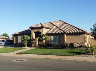 237 E Stonehedge Dr, Washington, UT 84780