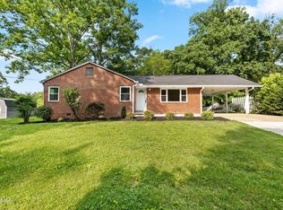 107 Forest Cir, Powell, TN 37849