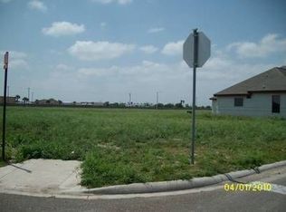 1103 Grosbeak Dr, Pharr, TX 78577