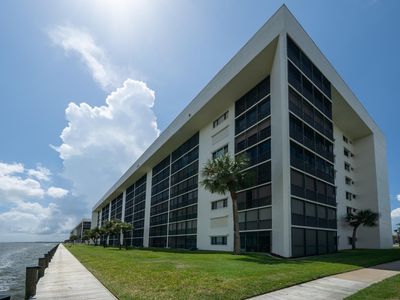 200 S Sykes Creek Pkwy APT 203, Merritt Island, FL, 32952