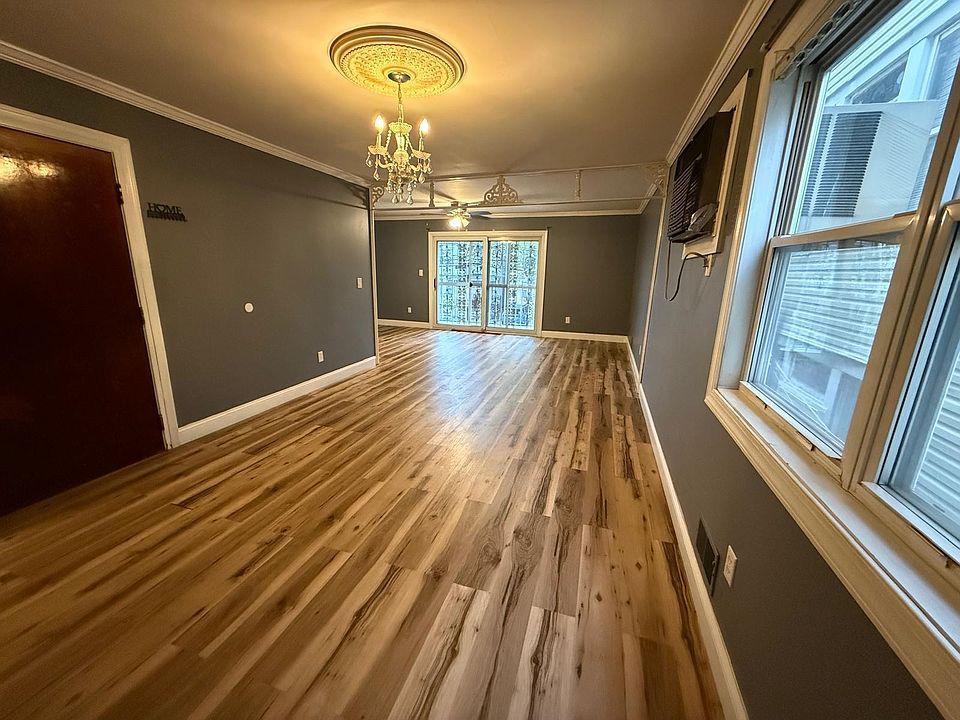 1st image of 19 Roosevelt Ave #2