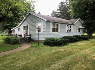 56469 O Keefe Rd, Cassopolis, MI 49031