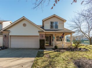 6771 Meadow Ln, Middleburg Heights, OH 44130