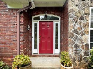 224 Ridgeway Dr, Cataula, GA 31804