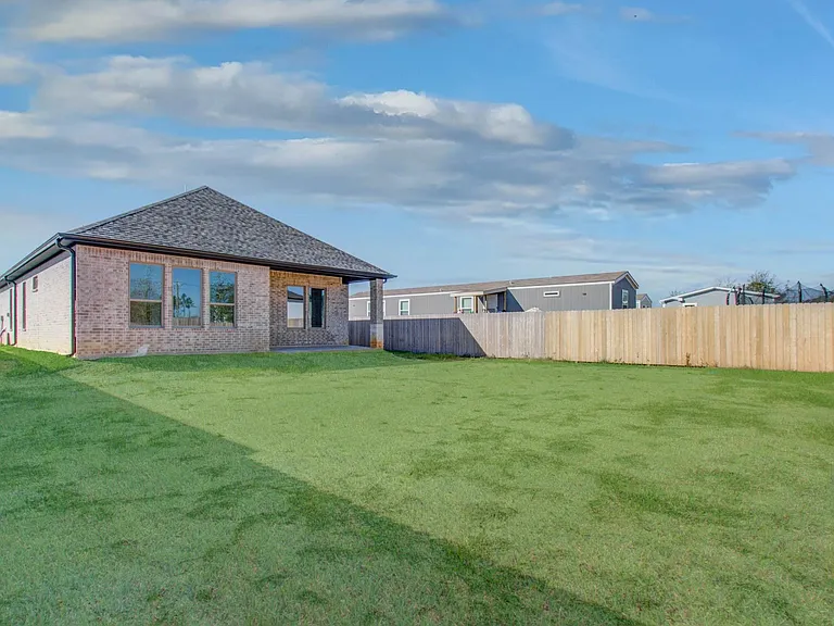 1248 Road 5802 — Photo 26