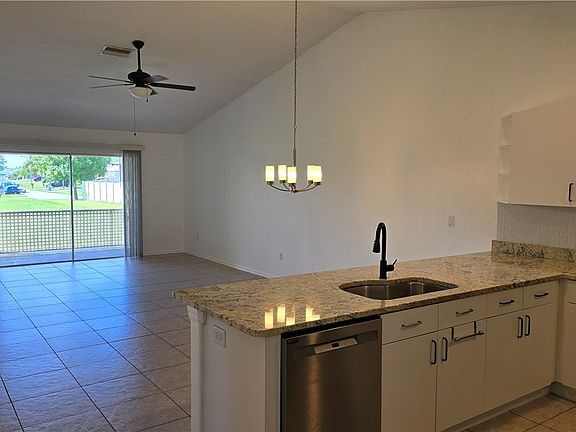 5th image of 534/536 SE 8th St