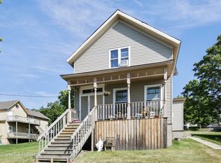 322 W Highland Ave, Elgin, IL 60123