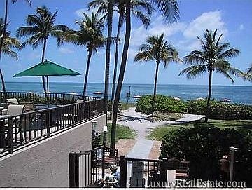 4th image of 201 Crandon Blvd APT 243