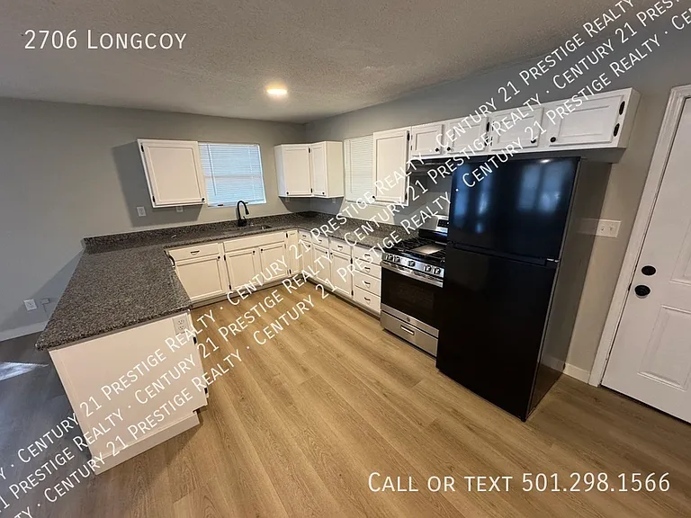 2706 Longcoy St — Photo 5