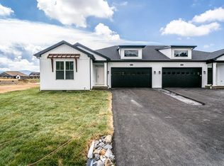 10212 Dalmatian Dr, McGaheysville, VA 22840