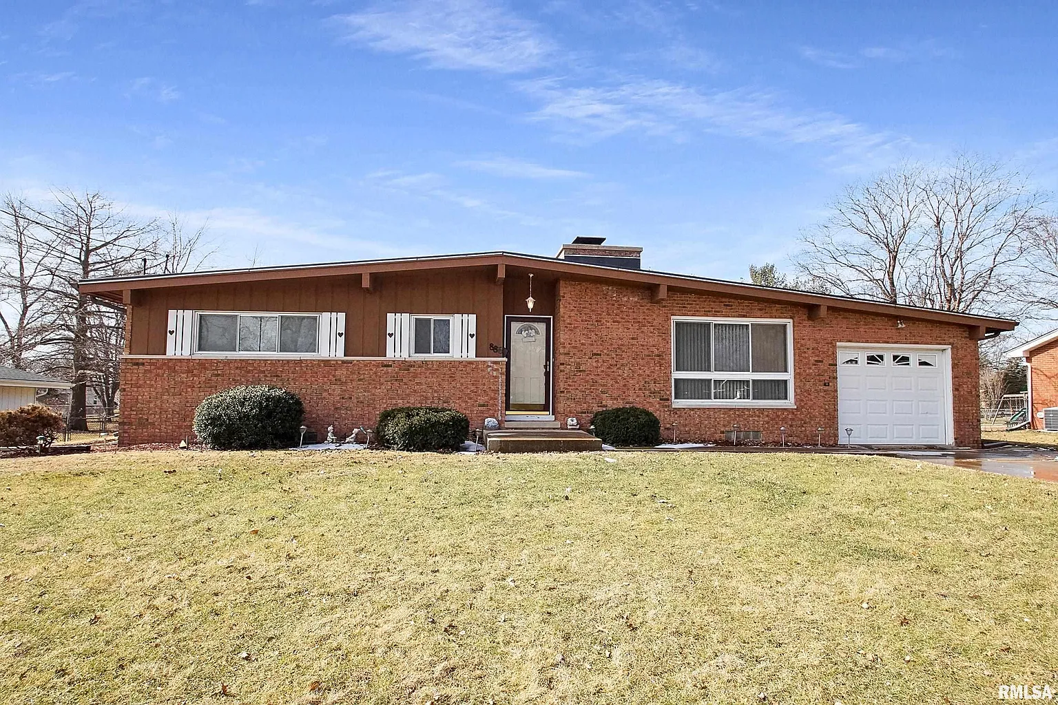 886 Sunset Rd photo 1