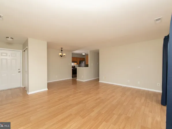 504 Britton Pl, Voorhees, NJ 08043