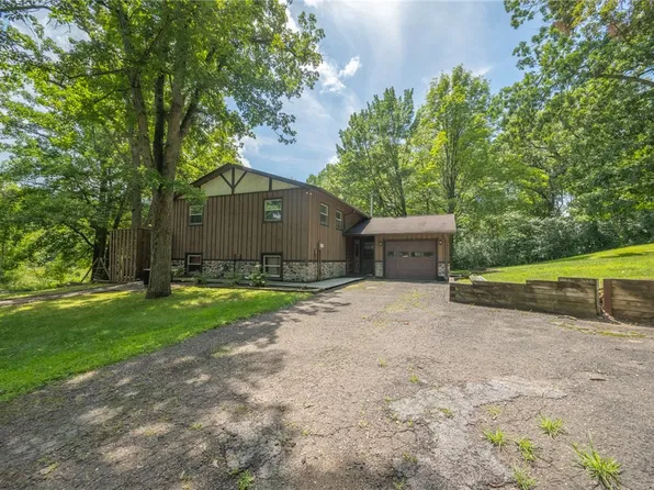 1058 Wood Court, Amery, WI 54001