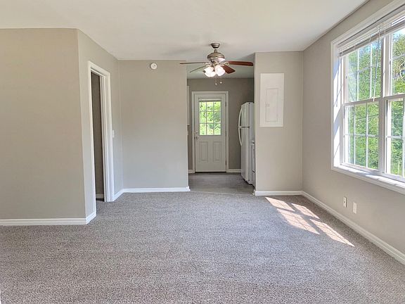 5th image of 105 Valley View Cir
