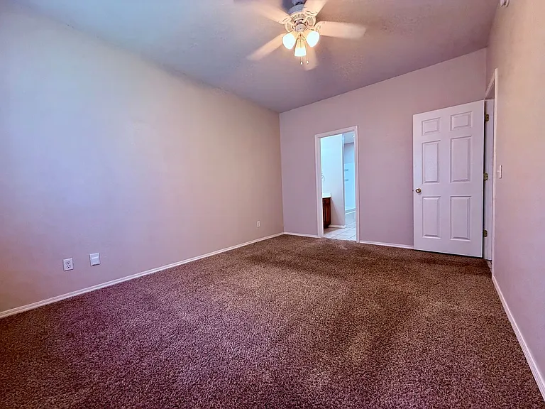 3104-1 SW Deerfield Blvd — Photo 8