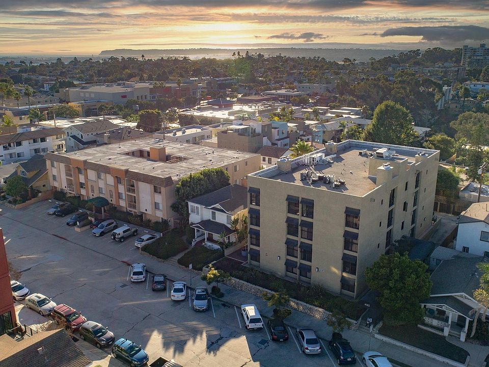 1st image of 4082 Albatross St APT 4