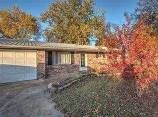 703 SE 8th St, Wagoner, OK 74467