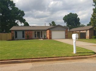 221 W Maple Branch Way, Mustang, OK 73064