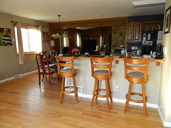 living rm to family rm