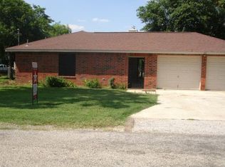 205 Canfield St, La Vernia, TX 78121