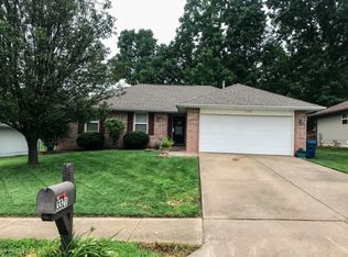 3321 W Rockwood St, Springfield, MO 65807