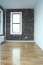 Rented by Tower Brokerage