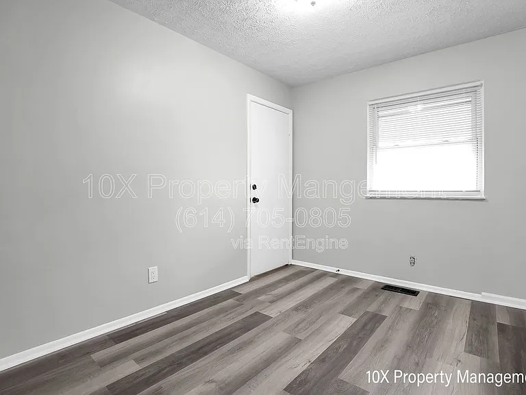 1285 Evergreen Rd — Photo 6