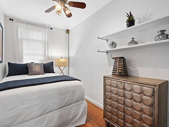 5th image of 365 Saint Johns Pl APT I