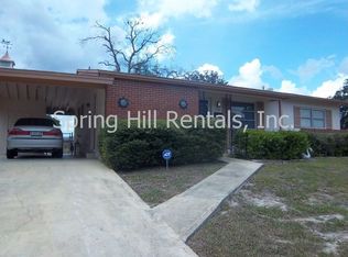 521 Hollyhock Ln, Spring Hill, FL 34606