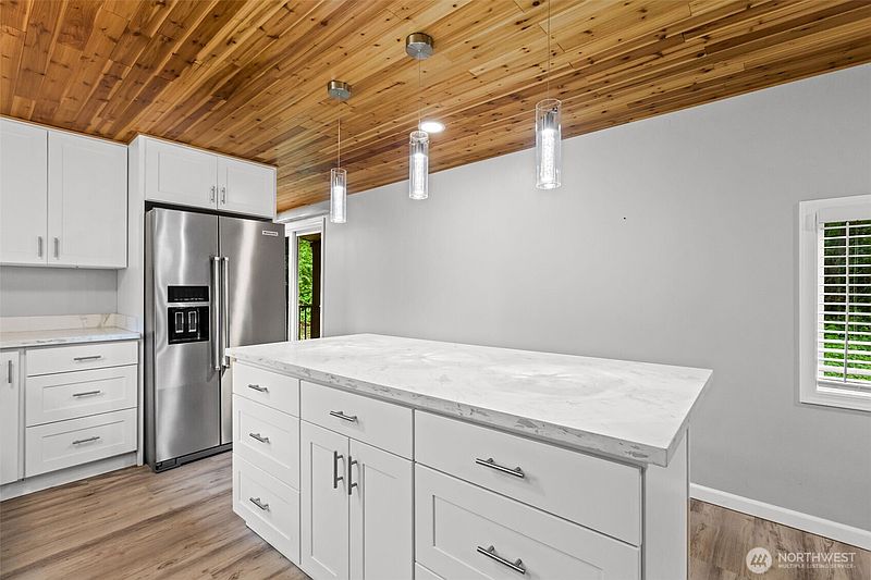 5th image of 24817 51st Avenue E