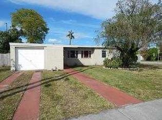 811 W 67th St, Hialeah, FL 33012