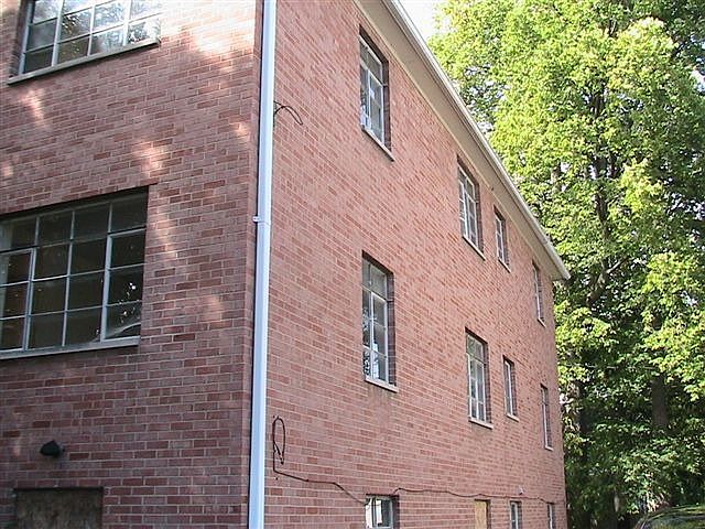 2nd image of 149 W Fairview Ave