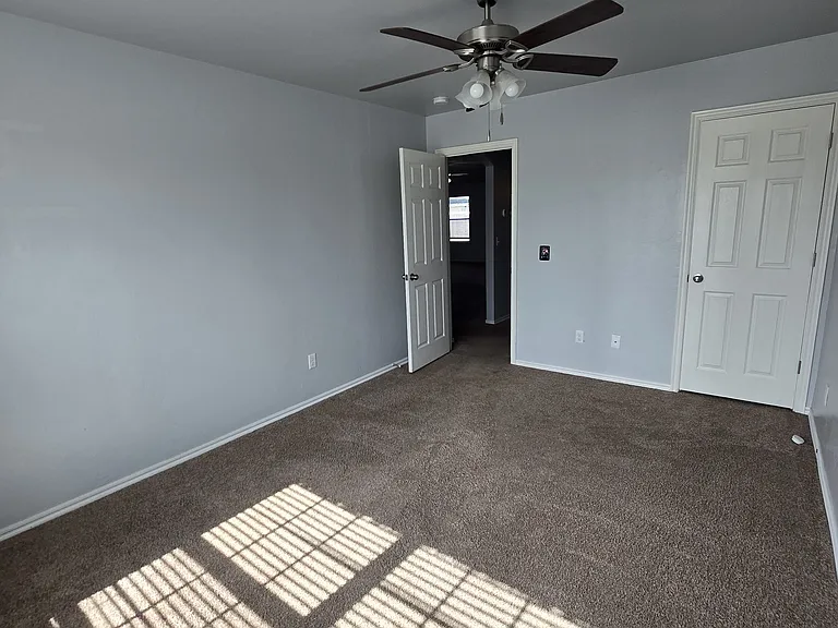 2701 Red Pine Cir — Photo 14