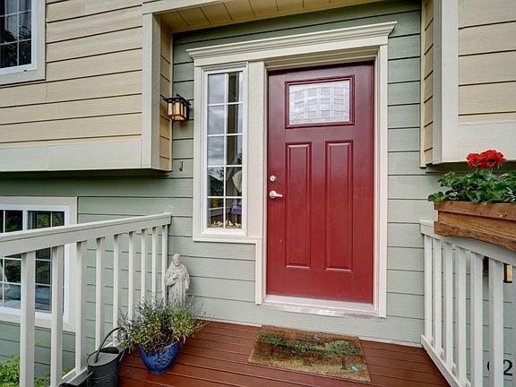 3rd image of 6217 Grandridge Dr SE