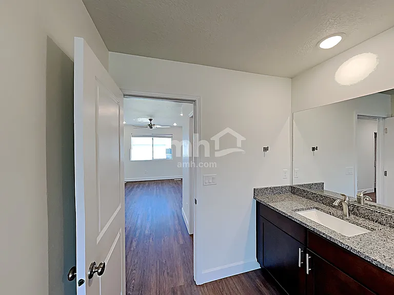 291 N Gibbons Ln — Photo 16