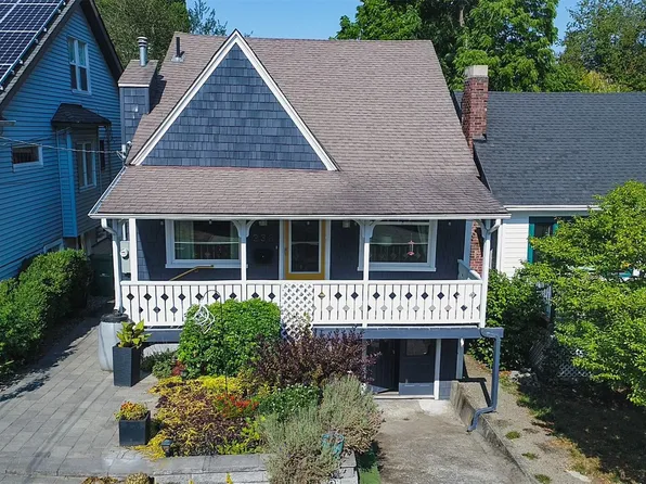 338 NE 55th Street, Seattle, WA 98105