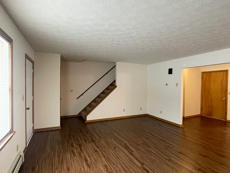 104 Maple Ave #1 — Photo 6