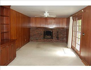 4th image of 1232 Mountain View Dr