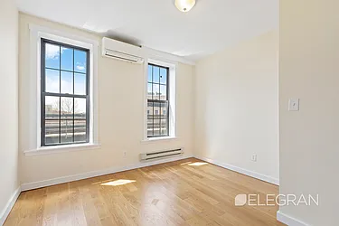 Rented by (Legacy) Elegran
