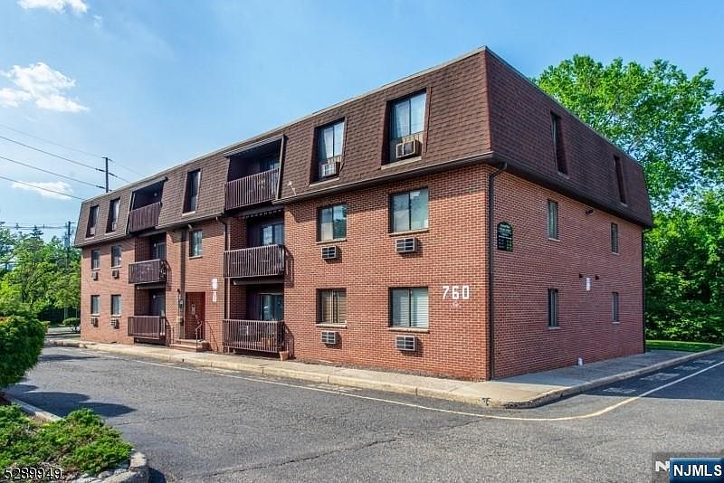 1st image of 760 Mill Street