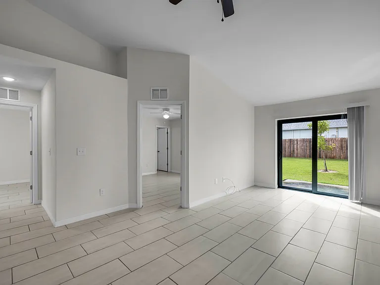 1413 Academy Blvd #1413 — Photo 19